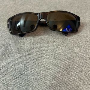 Men’s PERSOL Rectangular Tortoise Polarized Sunglasses w/ Case Included